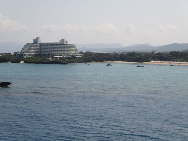 対岸にある<br />ＡＮＡインターコンチネンタル万座ビーチリゾートです。<br /><br /><br />ＡＮＡインターコンチネンタル万座ビーチリゾート：<br />http://www.anaintercontinental-manza.jp/