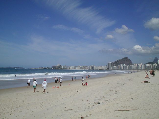 どこまでも青い地球の裏側のコパカバーナ２