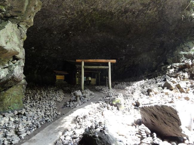 ここはすごい。到着する数秒前まで見えないという立地も利いている。まじで八百万の神が会議をしていたっぽい。ここは超おすすめ。