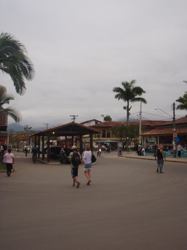 バスターミナルの周り