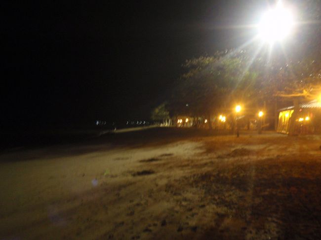 3日目の夜はPARATYの街へ。<br /><br />ここは、ビーチ。