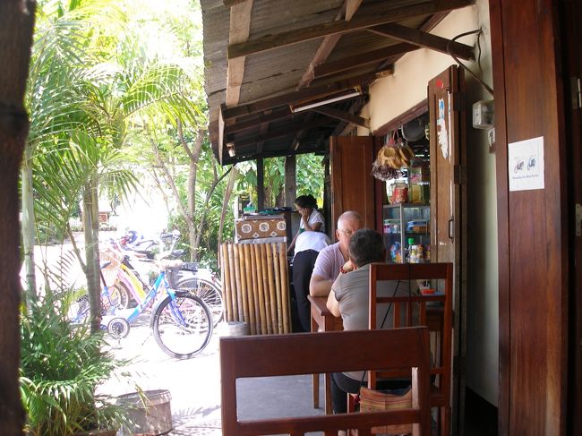 【レストラン８位】<br />《パーヤムアンチャン通りのメン屋さん》