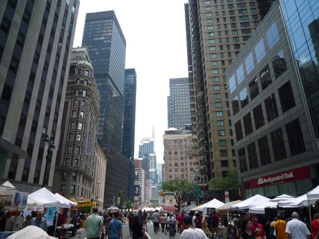 こっちでも歩行天あるんだぁー<br />さっき食べたのに、ソーセージのいい匂い（笑）