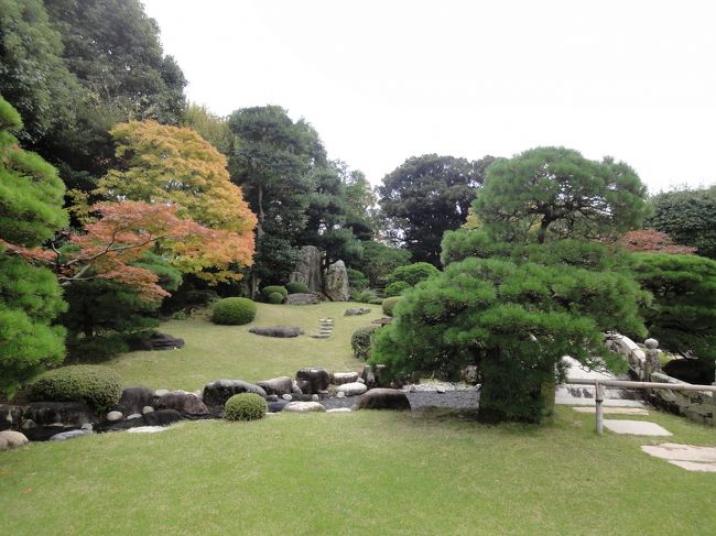 広々した手入の行き届いた庭園。<br />特別公開をしていて奥の町屋も見ることができました。<br />