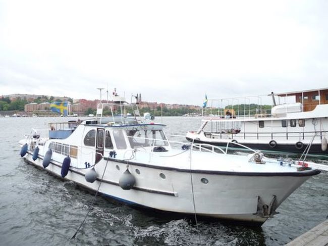 セーデルマルムとの間のリダール湾。