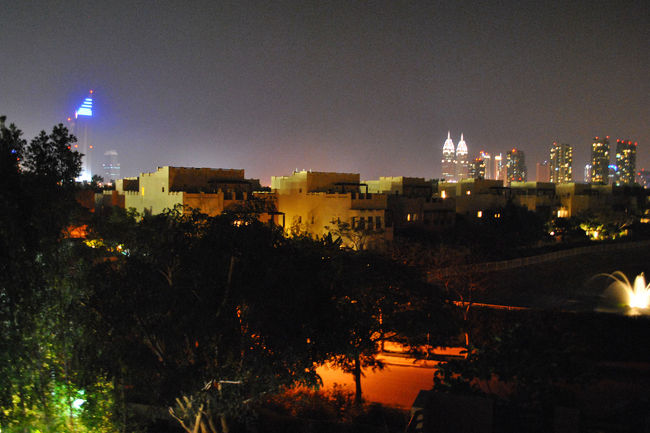 ドバイの夜景。