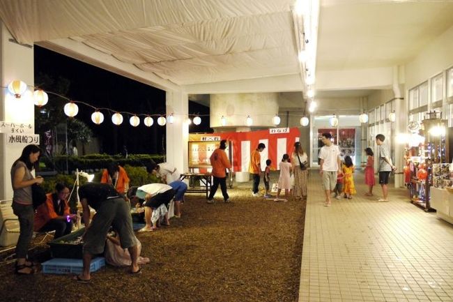 小さなお子様連れの家族連れで賑わっています