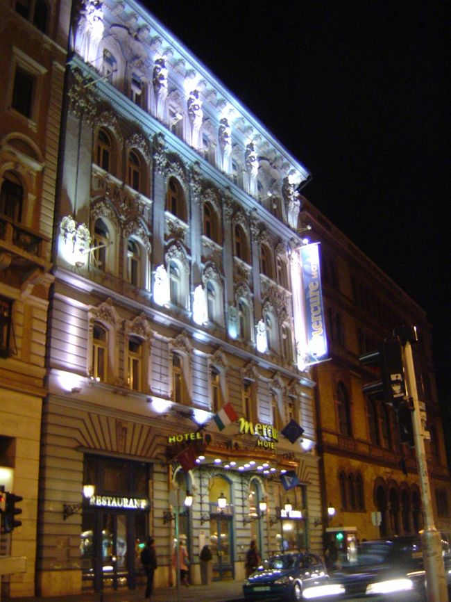 ライトアップされたホテル☆