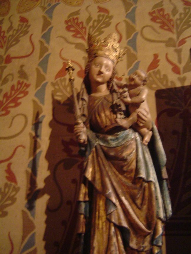 厳かさと暖かみを感じます