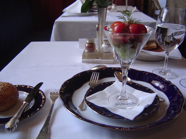 グンデルの前菜+シャンパン