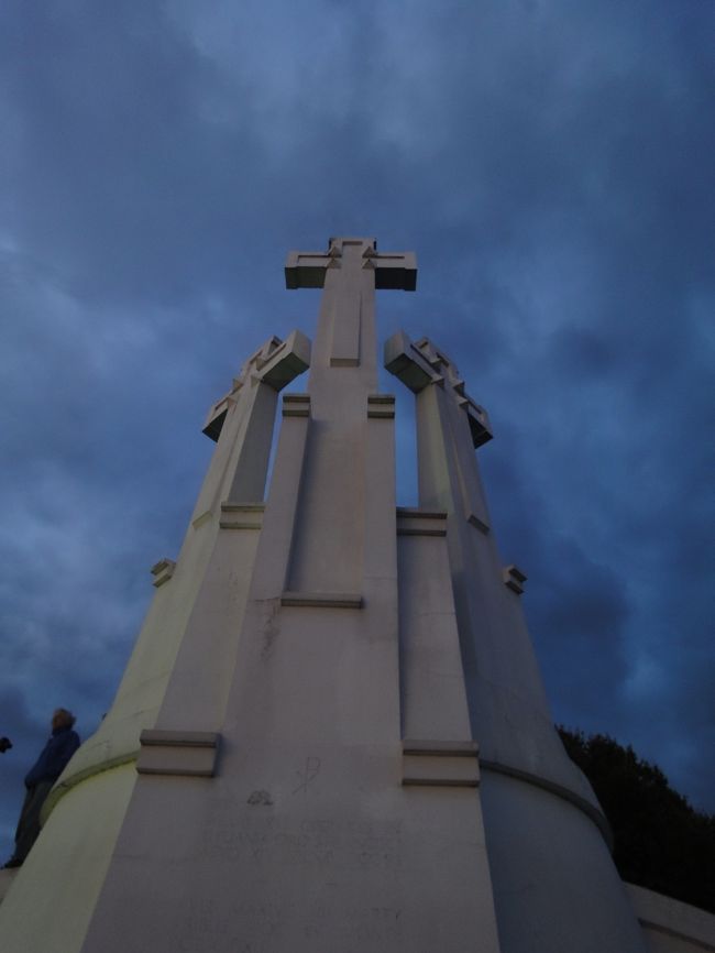 ３つの十字架の丘