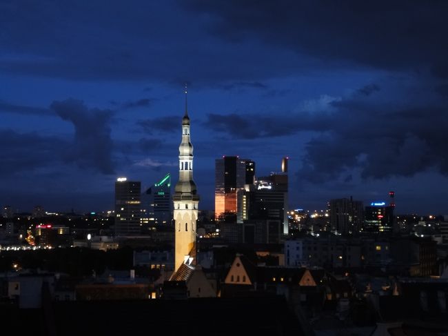 新市街が近いので近代的な建物も見える