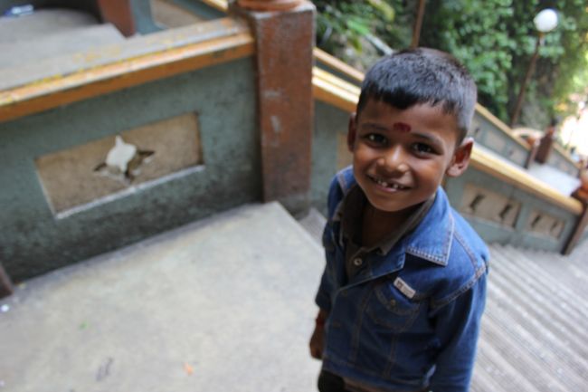 インド人？の少年。<br />子どもはどこいってもかわええ。