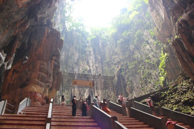 実はまだ階段があります。