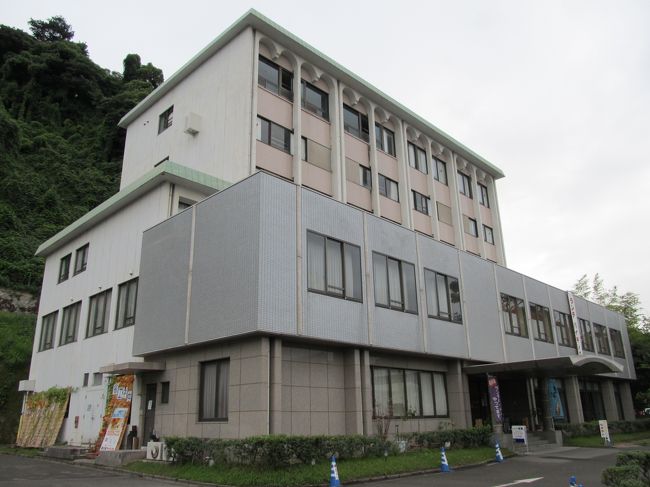 10時に宿をチェックアウト<br /><br />夕食の選択は失敗でしたが温泉もあり立地も良いのでまた泊まっても良いかなと思いました。<br />料金はビジネスホテルと変わりませんがビジネスホテルより部屋が広く、<br />味気ないビジネスホテルに泊まるならこちらの方が良いかと思います。