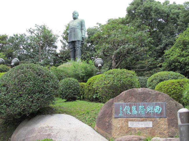 宿をチェックアウトし最初に向かったのは西郷隆盛の銅像。