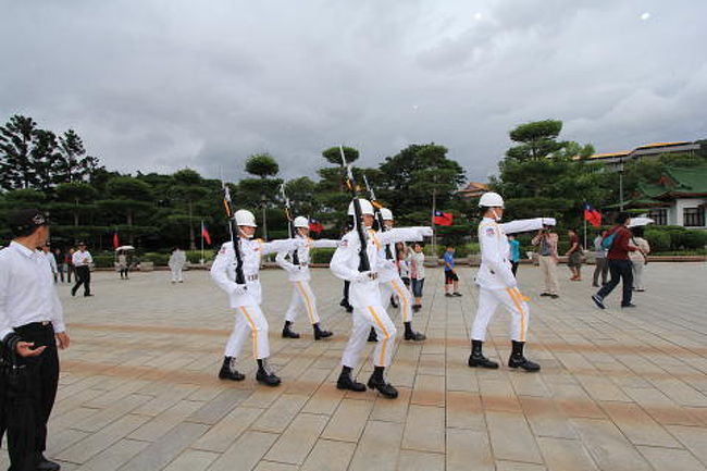 忠烈祠での衛兵交替式