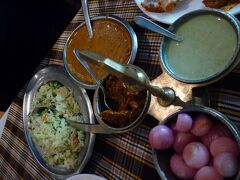 インド旅行中、今までで最高においしかった料理です。店も料理も上品です。