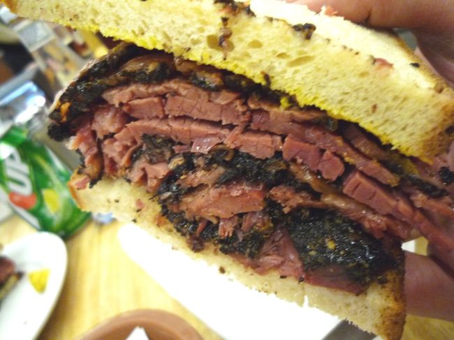 ジューシーで超ウマッ！！！<br />３５℃の暑さを帳消しにするおいしさ！<br /><br />このお店には最後に驚愕なルールがあります。。<br />興味を持った方は、口コミを参考にして下さい！<br />あぁー、恐かった。。