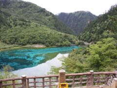 ■五花海(標高2,471m)

五花海の全景

