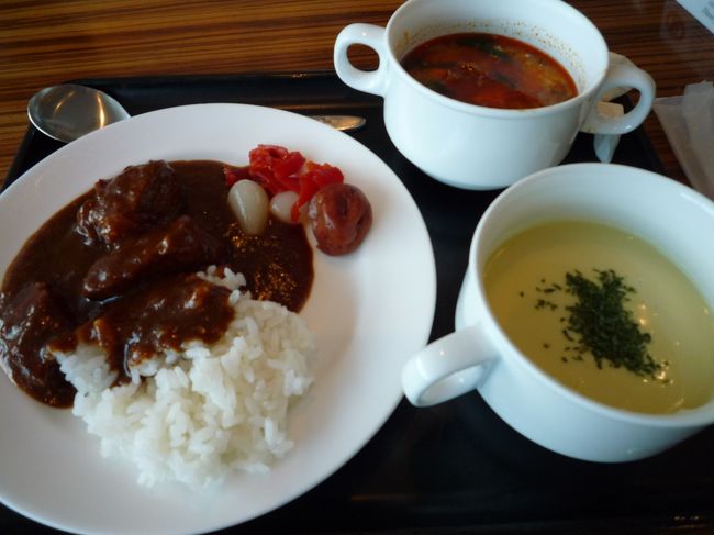 ここに来たらお決まりのカレーちゃんも。<br />相変わらずおいしぃー！！！<br />