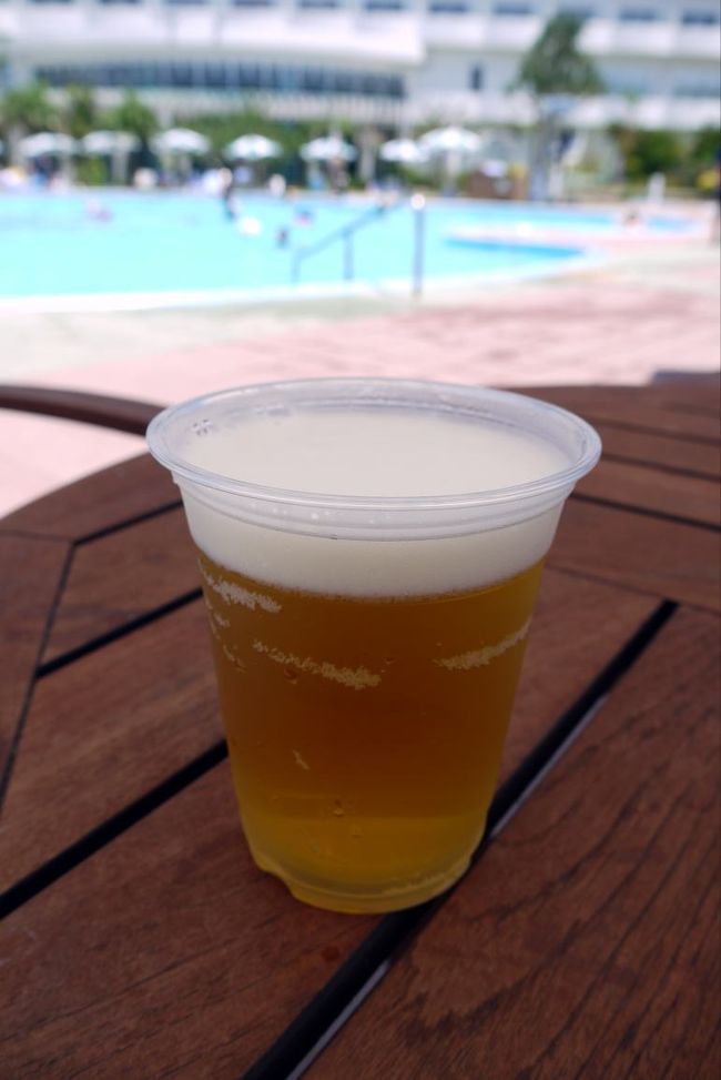 昼間からイッパイ飲っちゃいました　<br /><br />サントリーモルツ 生ビール ￥５００−