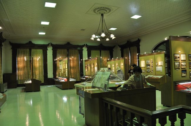 内部は北海道の歴史をミニチュアや資料と共に、<br />分りやすく展示した資料館になっています。<br />