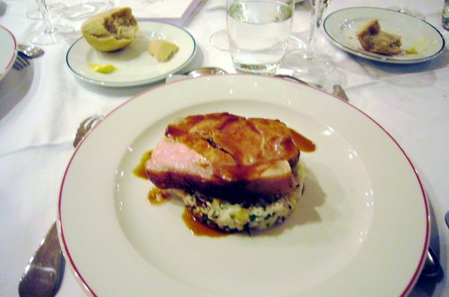 お肉が大きくて、食べきれないほど。<br />ちょっと大味な感じ。