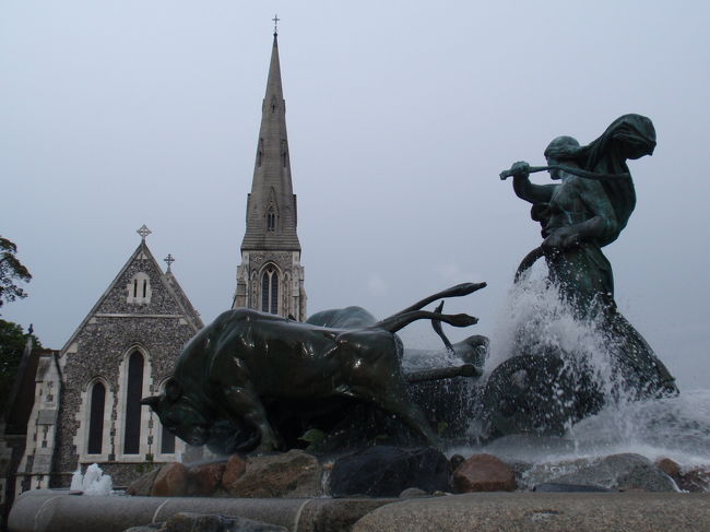 後ろに見えるのが聖アルバニ教会です。