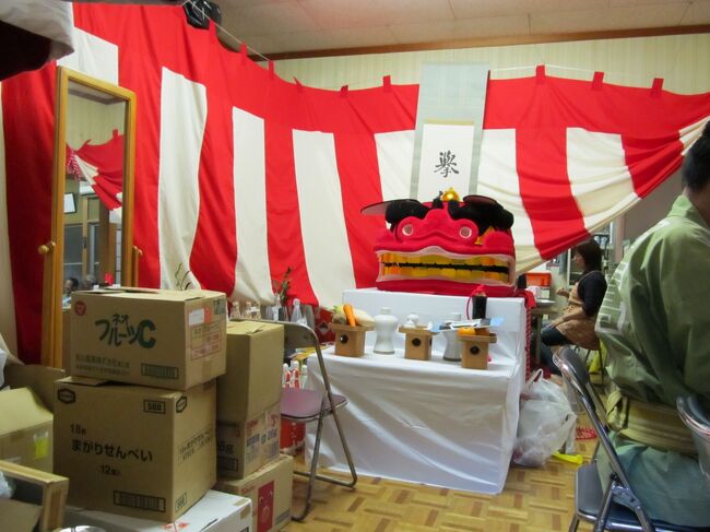 先ず友人の住んでいる地区のご会所に挨拶。<br />まだ準備中でした。