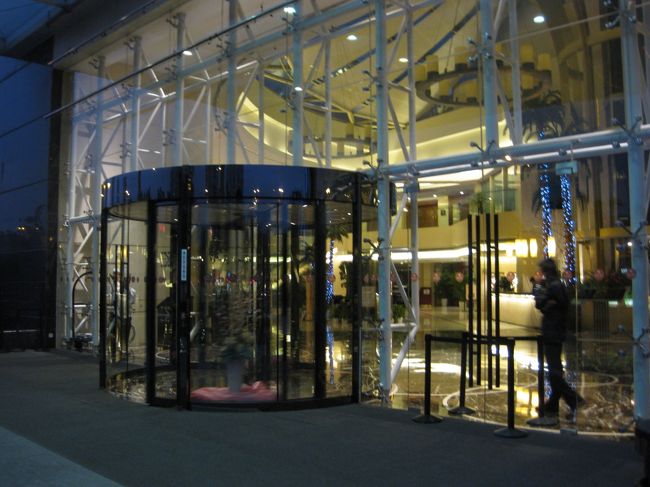 ★エントランス<br /><br /><br /><br /><br /><br /><br />これから　足つぼマッサージに<br /><br />行ってきま〜す！