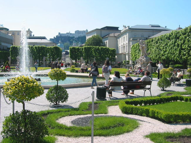 ミラベル庭園。天気が良かったのもありますが、すごく美しい庭園です。