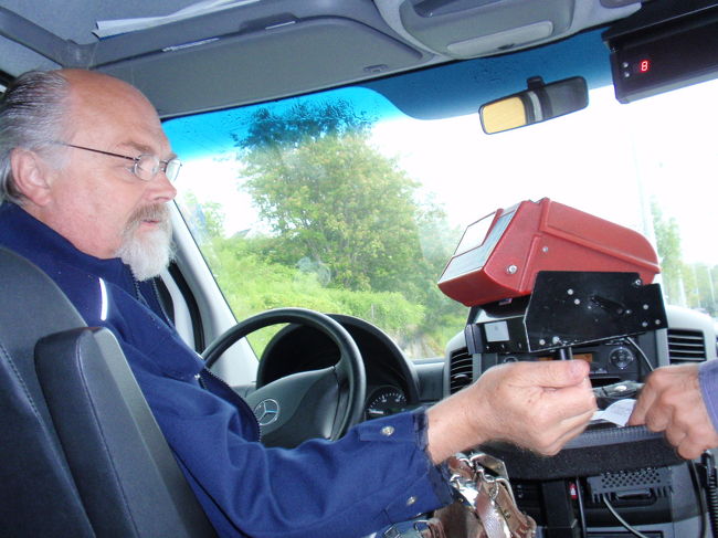 ６日目です。<br />３日間まったりと過ごして白夜で睡眠不足気味なものの、すっかり疲れもとれました。大変お世話になりました。感謝です！！<br />これから友人宅を後にし、電車でボードー→トロンハイム→オスロ→ベルゲンの長い電車の旅が始まります。<br />まずはバスでボードーへ戻ります。