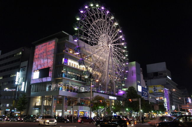 試合は土曜の３時から。終了は９時過ぎ。<br /><br />夫婦で祝賀会の為に名古屋中心地「栄」へ<br /><br />この観覧車はＴＶで見た事はあるが実物は初めて。<br /><br />奥様デジイチ（オートモード）で撮影したが<br />ＩＳＯ１６００で、このノイズの少なさ。<br />綺麗に撮れました。ＮＥＸ−５　標準ズームで撮影