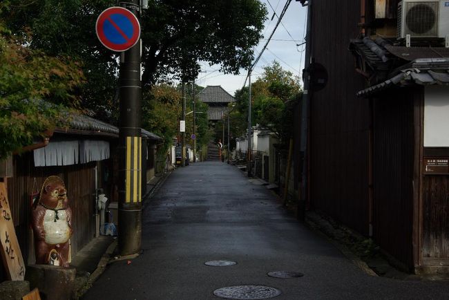 戒壇堂が見えてきました。。