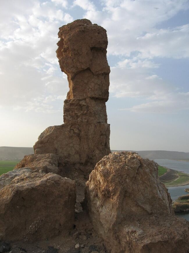 土に返りゆく遺跡。<br /><br />心配していたデジカメの電池も、何とか持ってくれて良かったです。