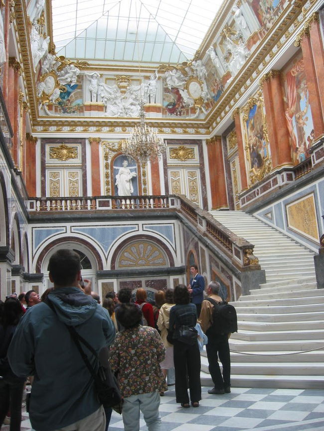 場内見学コースの入口です。（この先撮影できません）