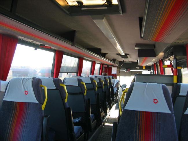 社内の様子です。実は社内はガラガラです。