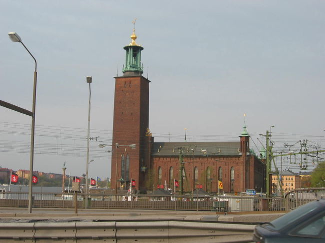 ガムラスタン側から見た市庁舎です。