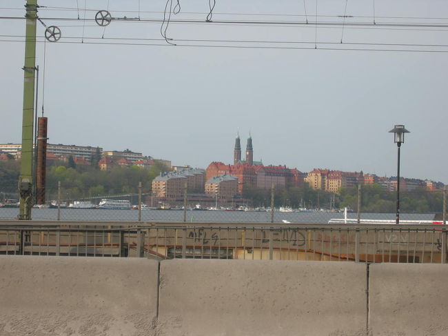 港町なので海が見えます。