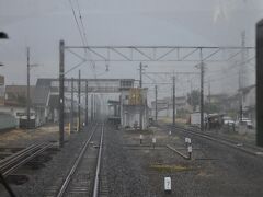 　東小泉駅到着です。