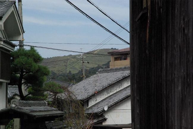 南側から見る三笠山。。