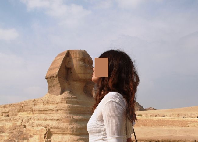 スフィンクス様とKiss♪<br /><br />皆が撮っている定番の構図。