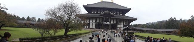 今回購入したカメラ<br />ソニーサイバーショットの目玉機能<br />スイングパノラマで撮影。<br /><br />風景を湾曲した感は否めないけど<br />実際の視野の範囲と似ていて<br />使い方次第では面白いのかも。<br />