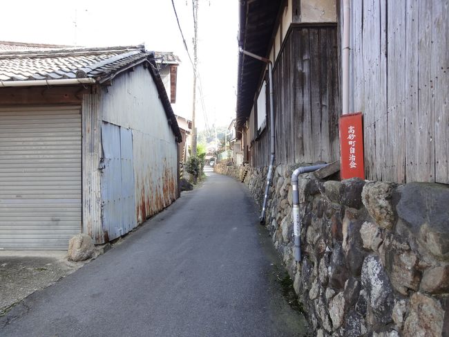 まだまだ！<br /><br />この時点で、２０分以上は歩いてます。<br />看板のうそつき！