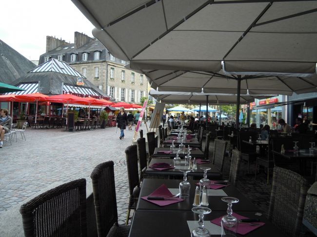 レ・アール(市場)に出ました。