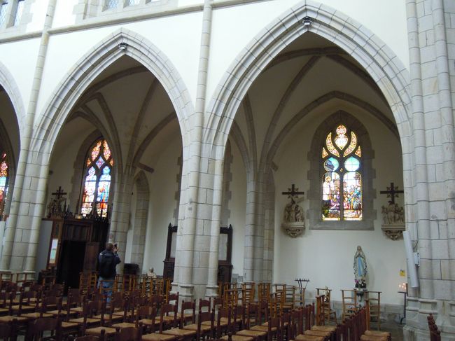 教会があったら入らなきゃ♪