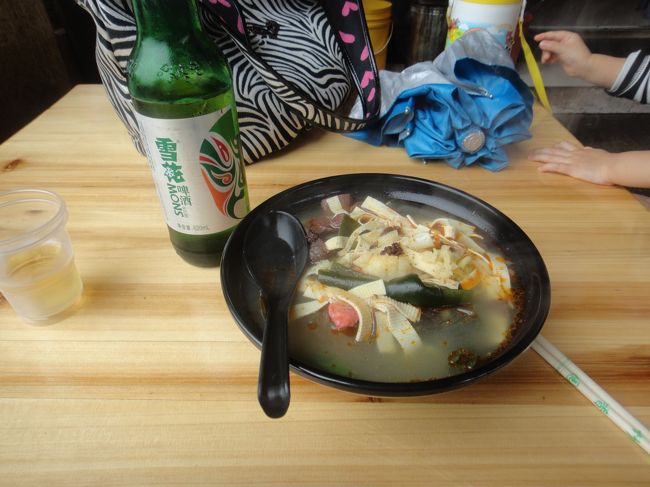 完成品。嫁に春雨がもちもちで美味しいかったと言うと、あまり品質がよくないものでは？とのこと。そもそも麻ラー湯は貧乏な人がよく食べるものと言ってました。どうせ私は貧乏ですよ！