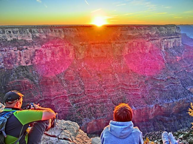 　日没（HDRアート）<br />　陰の部分も描写されている。