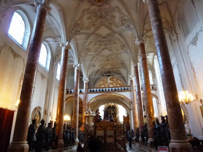 11月2日<br />聖ヤコブ寺院<br /><br />